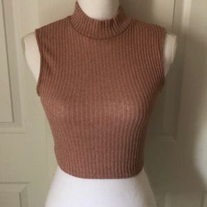 NWOT Silence + Noise pink crop top